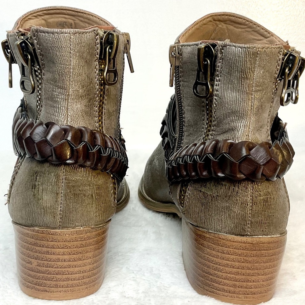 WOMANS CORKYS ANKLE BOOTS WITH BRAID DETAIL - Picture 6 of 13